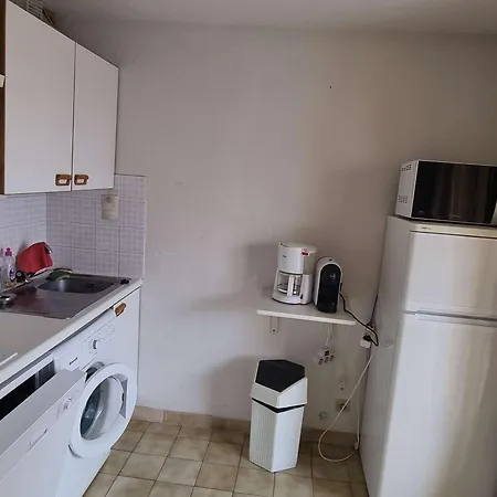 Appartement Cap D'agde : T2 Cabine, Piscine, Parking, Proche - Fr-1-607-208 *