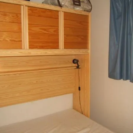 Cap D'agde : T2 Cabine, Piscine, Parking, Proche - Fr-1-607-208 Appartement Agde